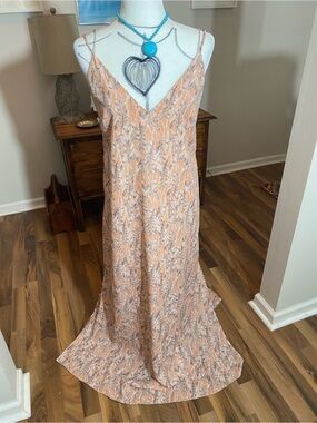 Concerto Peach Feather Printed V-Neck Maxi Dress